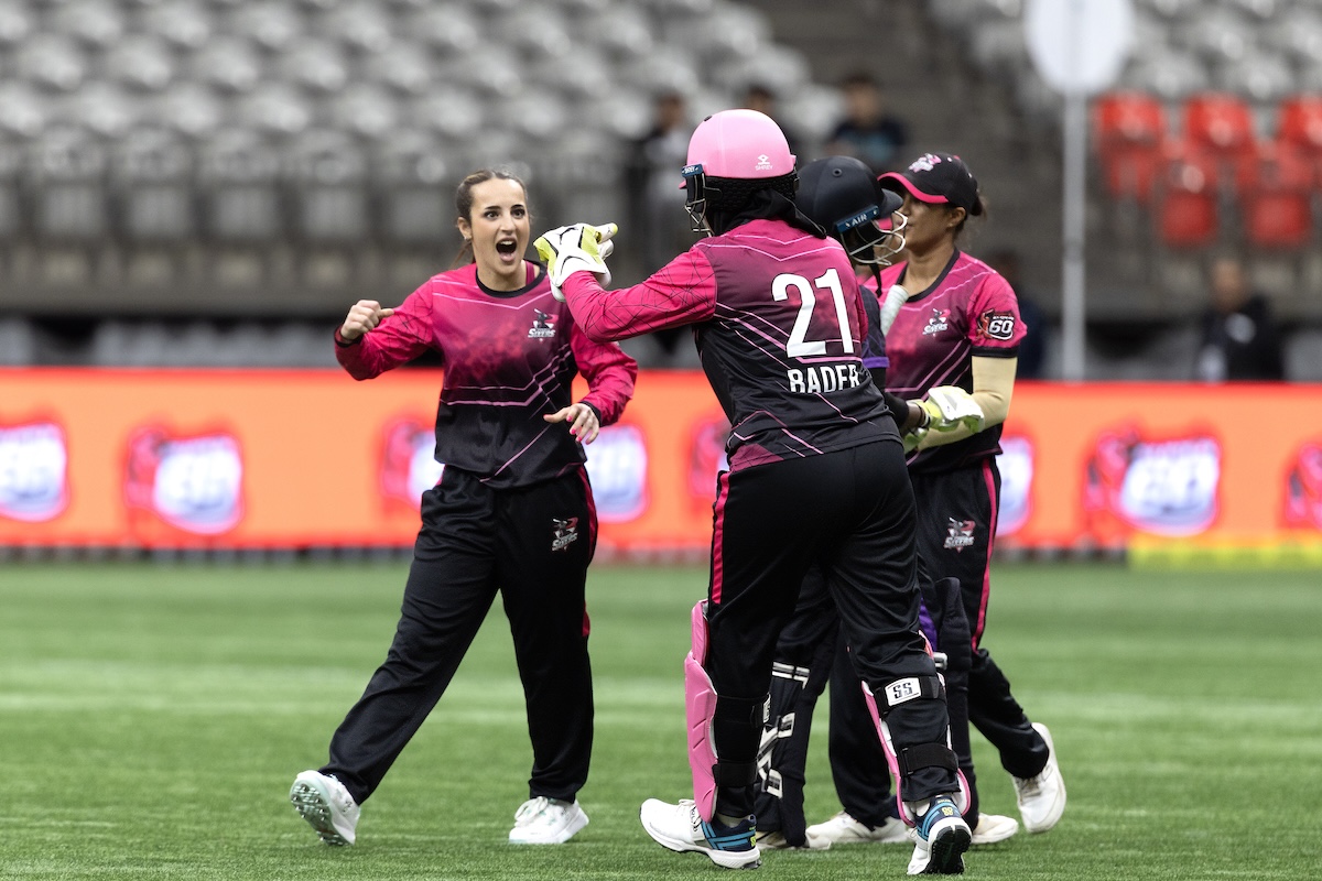 Canada Super 60 Women's Final — Toronto Sixers vs Vancouver Thunderbirds — photo 8